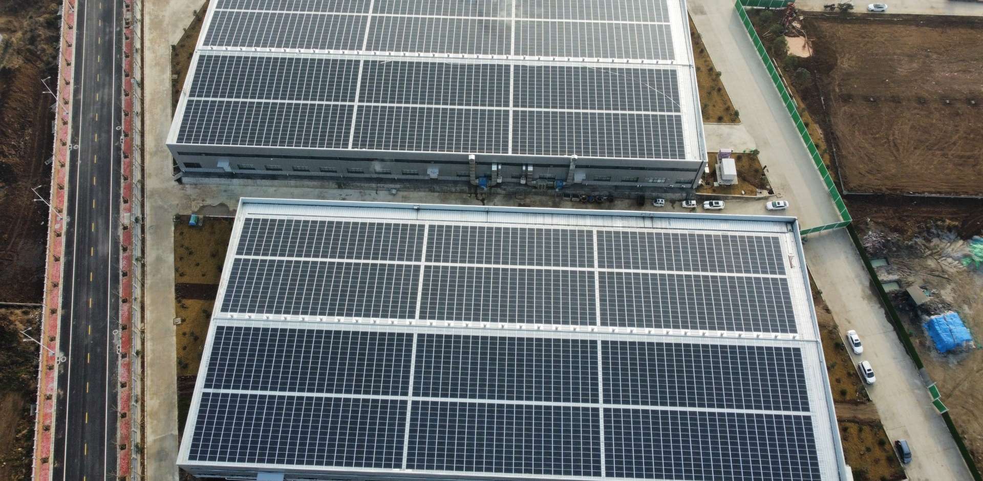 1920-2021年3月，，河南唐河县 中部食物城BIPV光伏项目，，装机量1.8MW，，年发电200万度，，知足45%用电需求.jpg